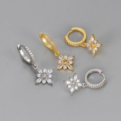 Diamond studded octagonal star ear clasp eprolo