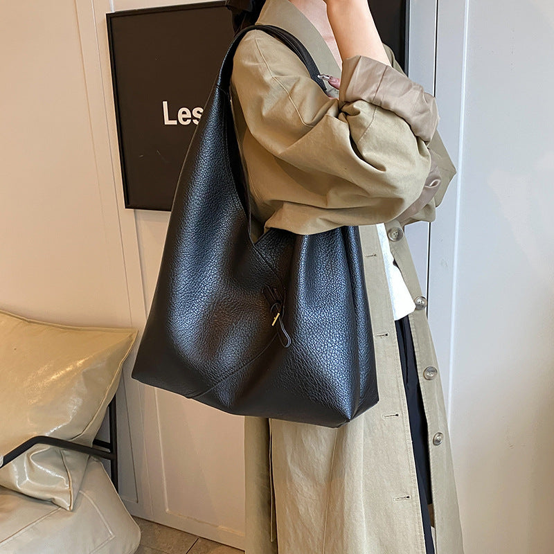 Solid color soft leather underarm bag eprolo
